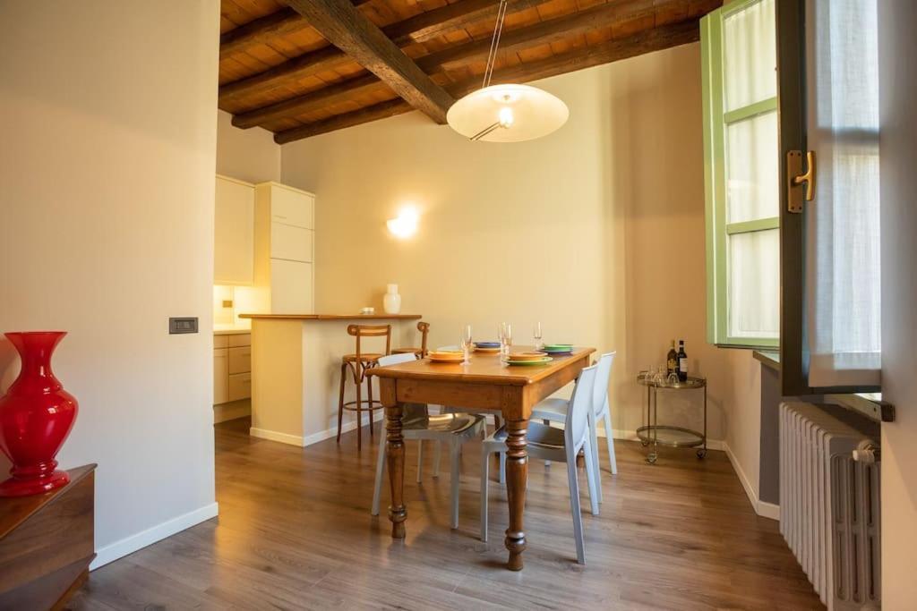 Appartamento Roma 55 Мантуя Экстерьер фото